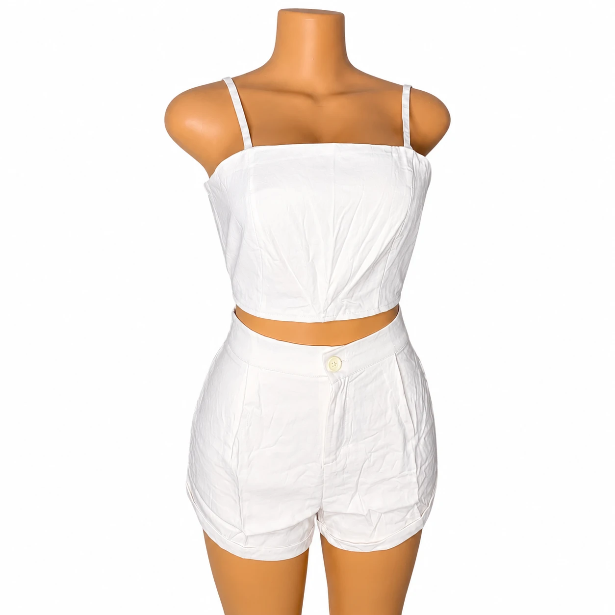 Conjunto Feminino Branco Cropped e Shorts de Cintura Alta