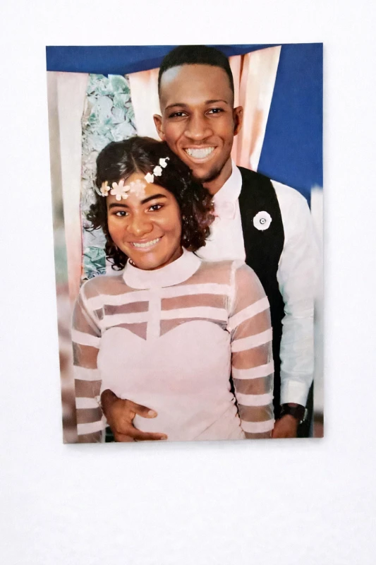 Quadro Decorativo Romântico de Casal – Arte Moderna para Parede