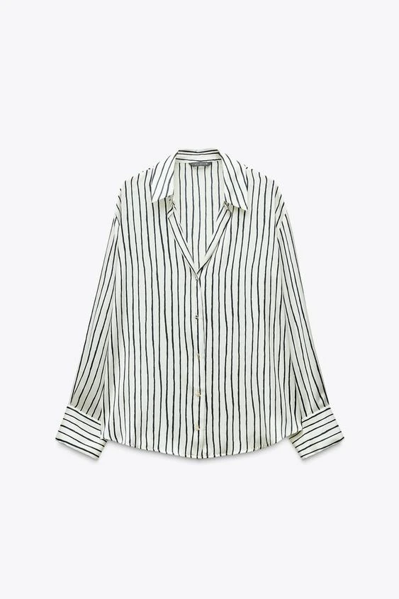 CAMISA ACETINADA ÀS RISCAS