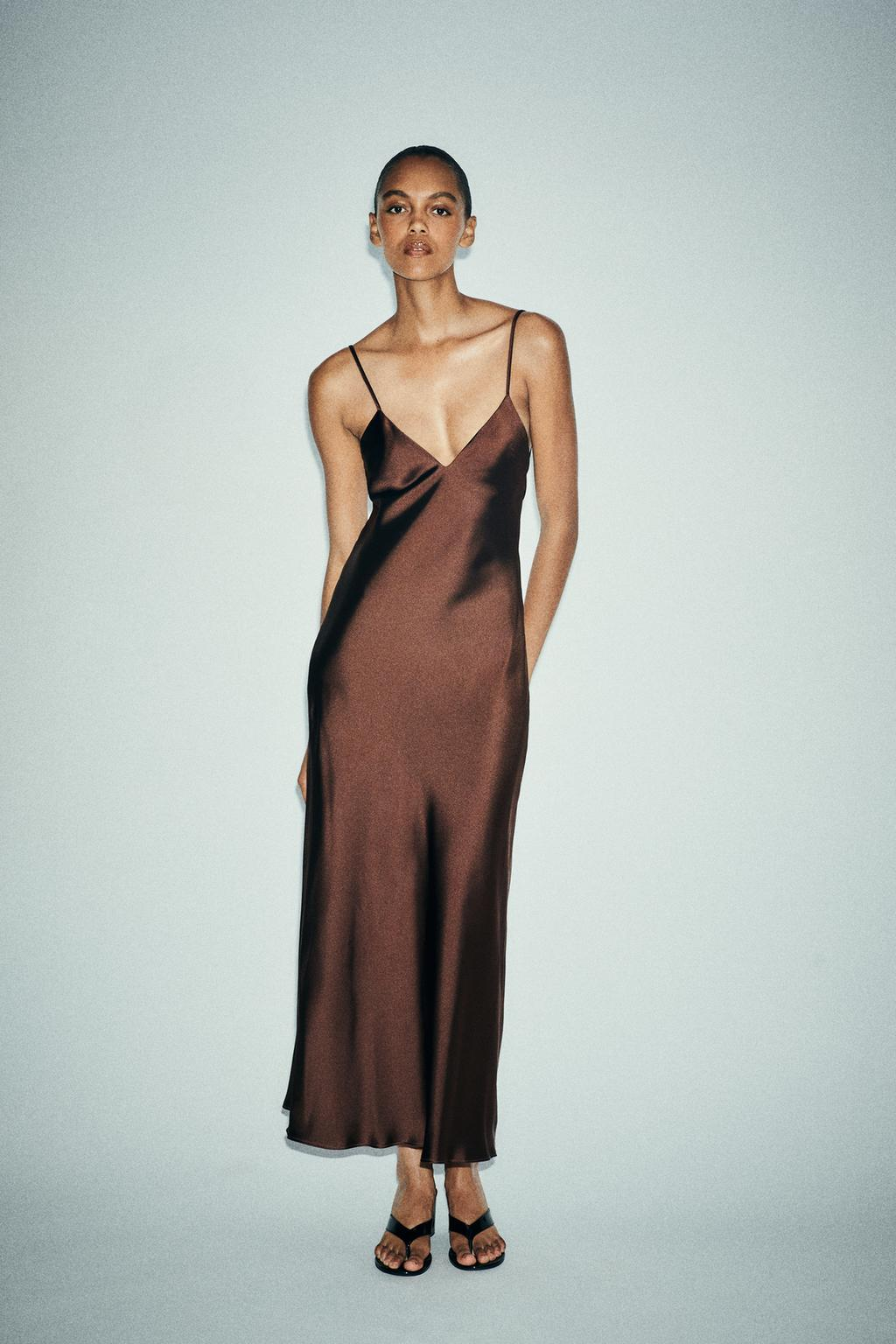 VESTIDO MIDI ACETINADO